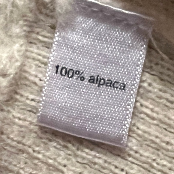 Peruvian Connection Cream V-Neck Alpaca Sweater - Picture 4 of 10